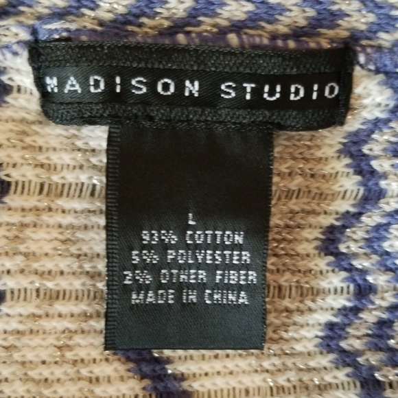 Madison Studio Dress in Blue Geometric Design - Picture 5 of 6